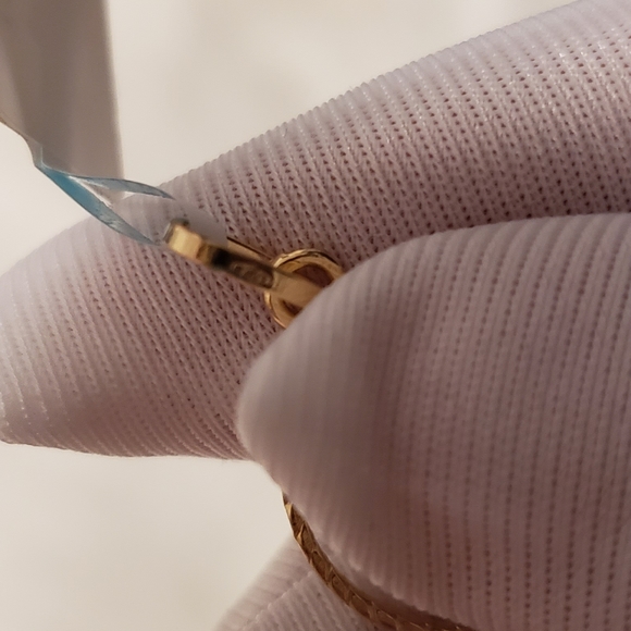 18karat Gold Pendant - Picture 3 of 3